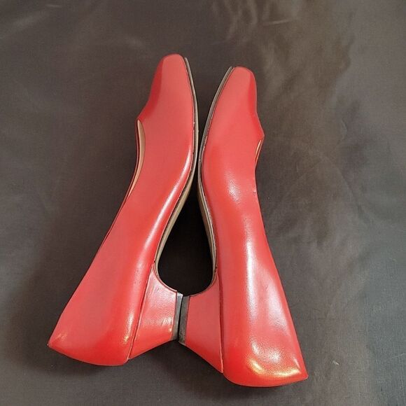 BRAND NEW SOFFT STYLE  ROUND TOE BLOCK KITTEN HEEL PUMP - Picture 8 of 16